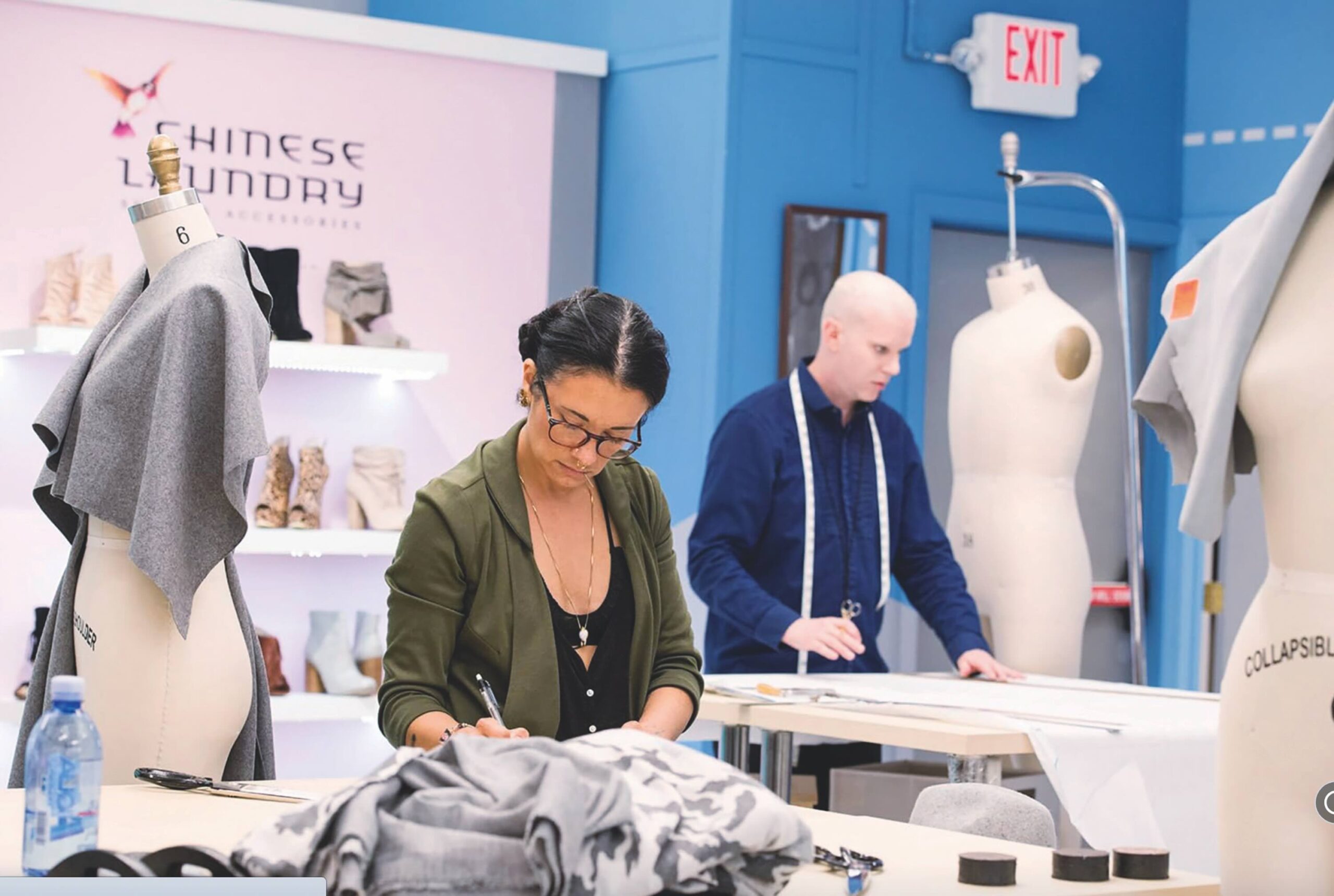 Valerie Mayén is working on the set of Project Runway.